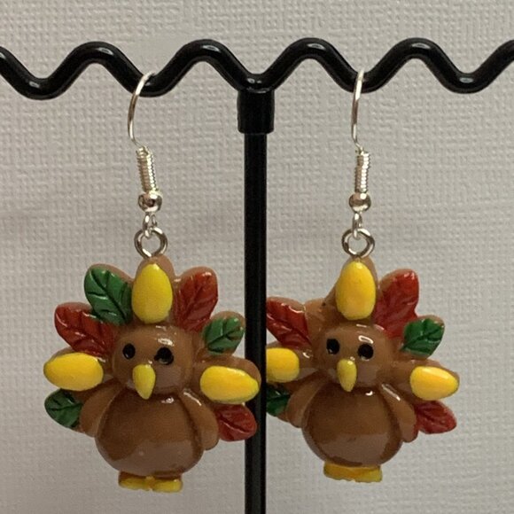 Turkey Earring, Fall Earring, Thanksgiving Earring, Holiday Earring, Gift Idea - Picture 8 of 9